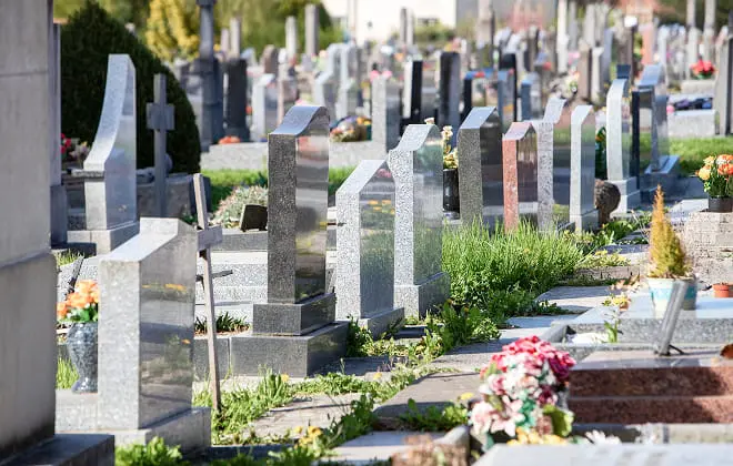  個別墓地の画像